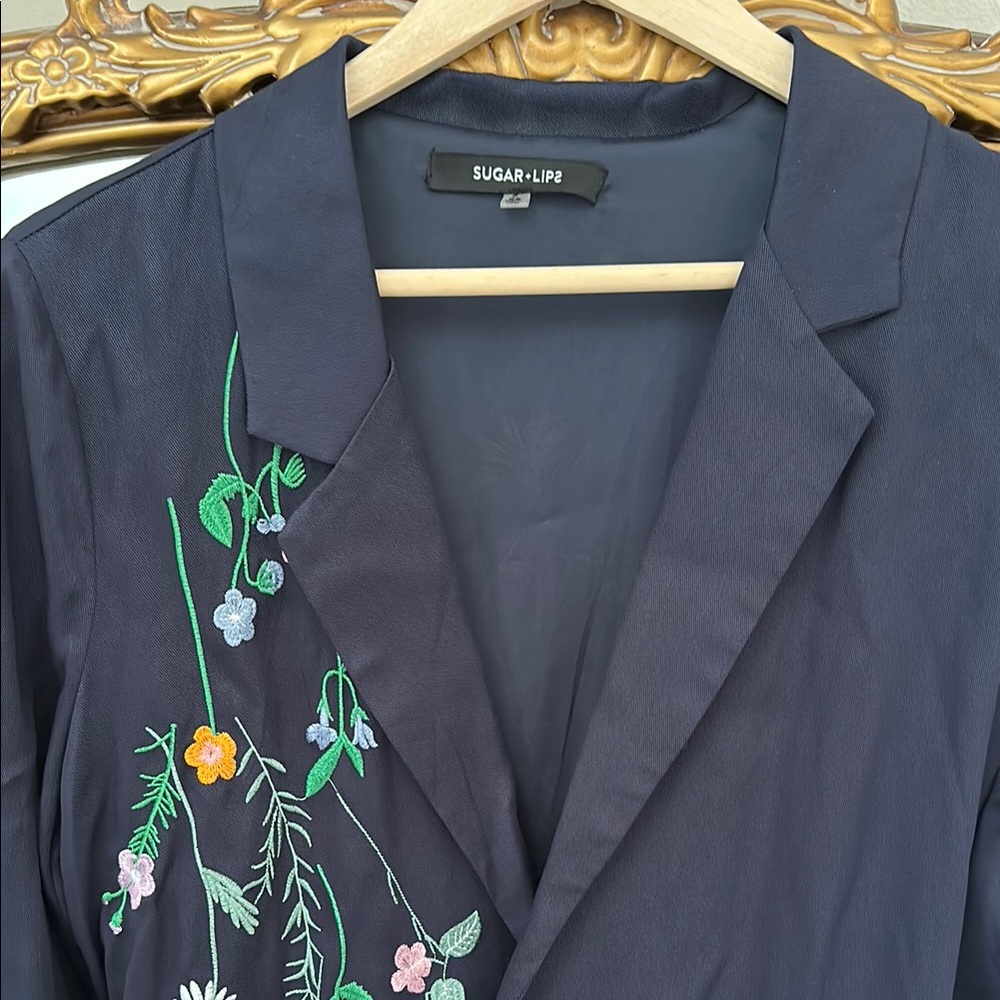 Floral Embroidered navy trenchcoat - Picture 7 of 7